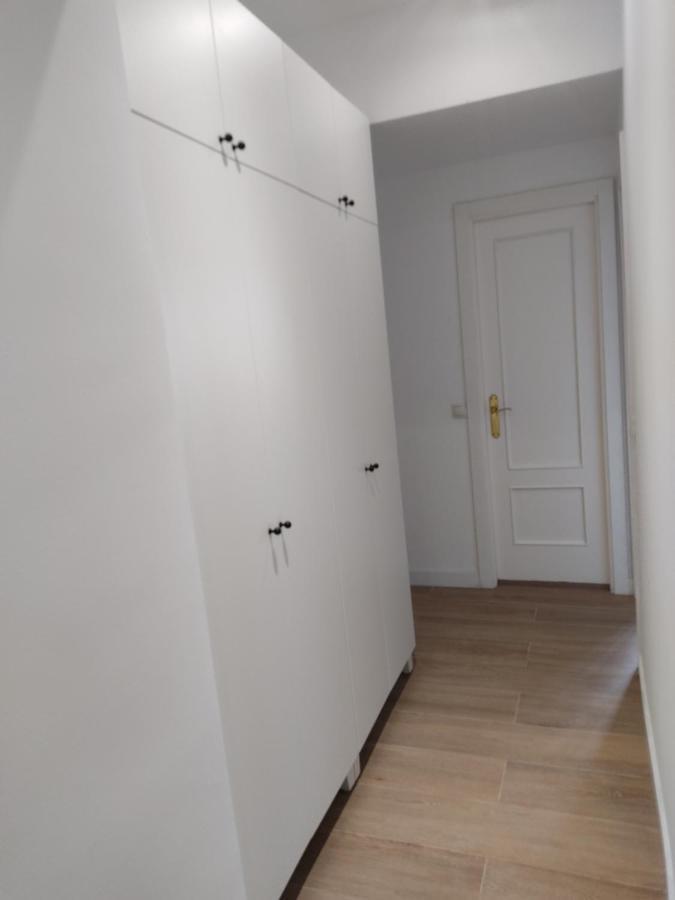 Precioso Apartamento En Puente Vallecas, Madrid. Luaran gambar